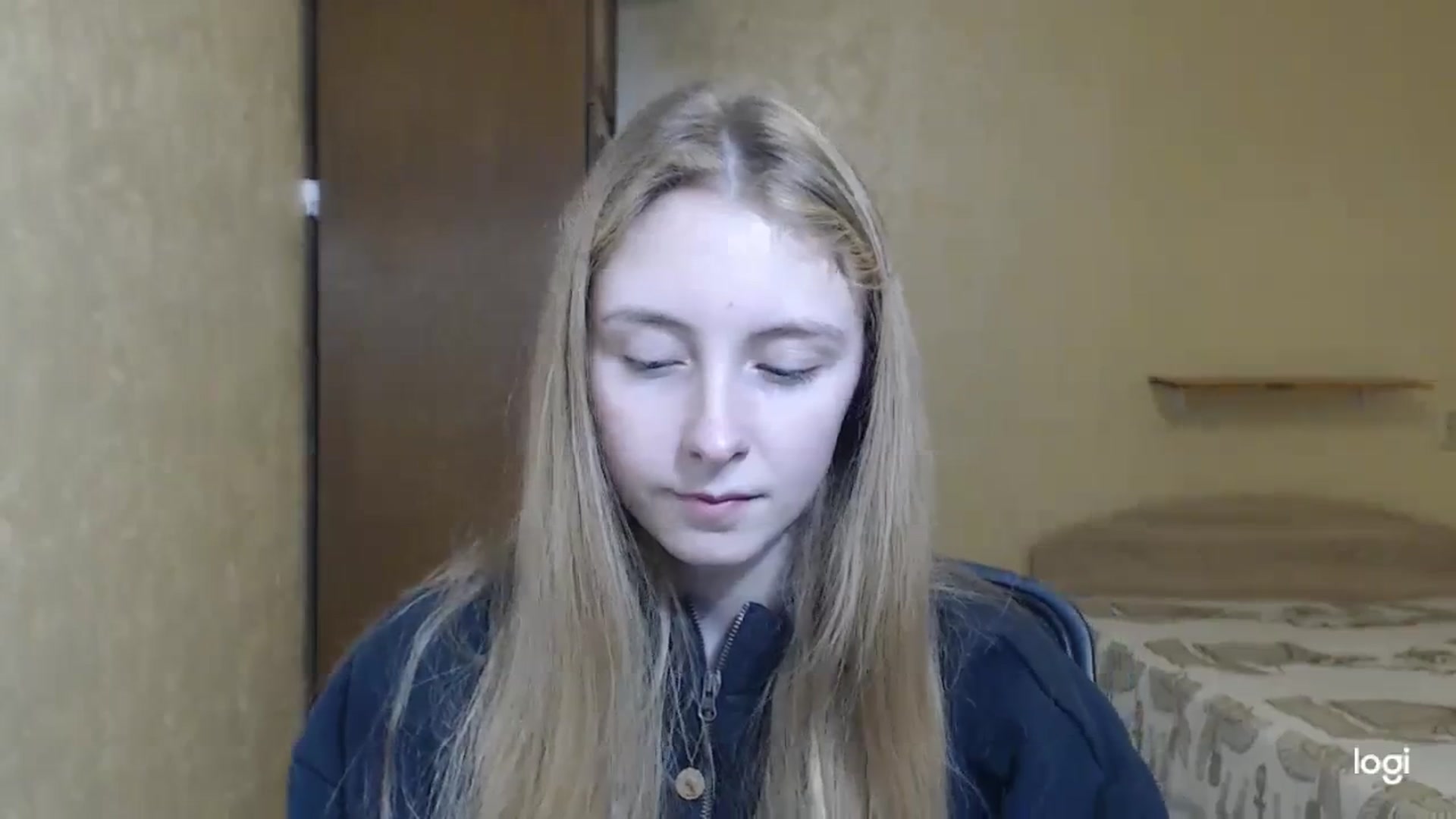 Gallery image thumbnail from LilCutie's myfreecams stream on, 12/12/2023, 15:33 image 19 of 20