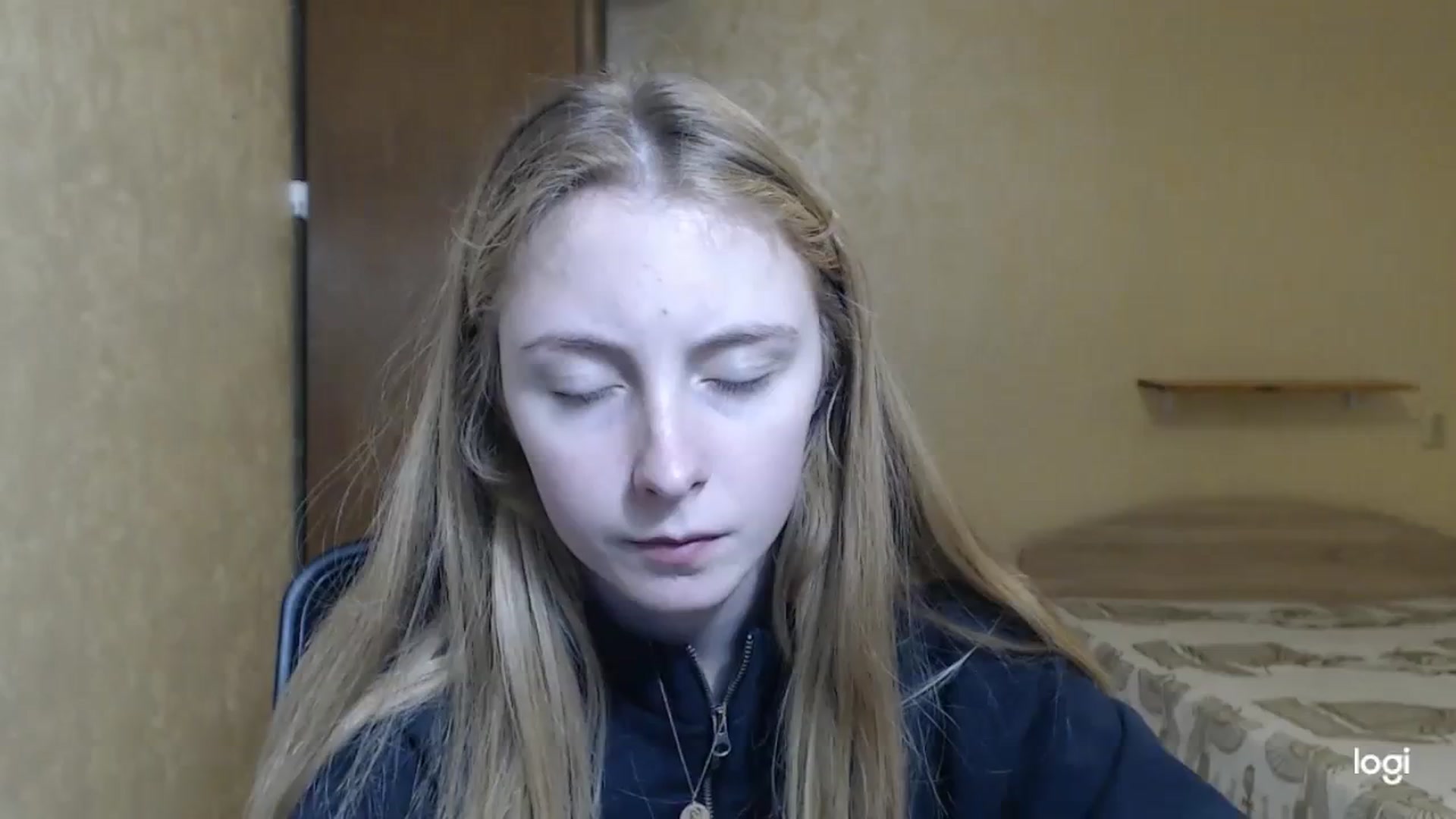 Gallery image thumbnail from LilCutie's myfreecams stream on, 12/12/2023, 15:57 image 15 of 20