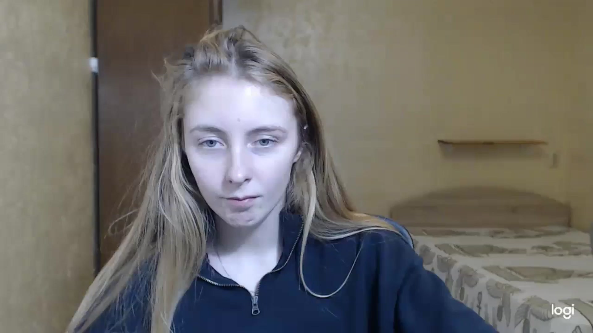 Gallery image thumbnail from LilCutie's myfreecams stream on, 12/14/2023, 15:32 image 7 of 20