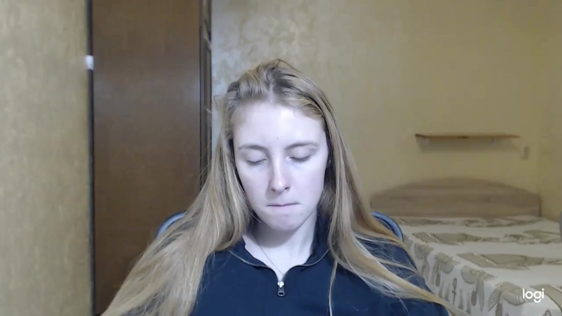 Gallery image thumbnail from LilCutie's myfreecams stream on, 12/14/2023, 15:32 image 19 of 20