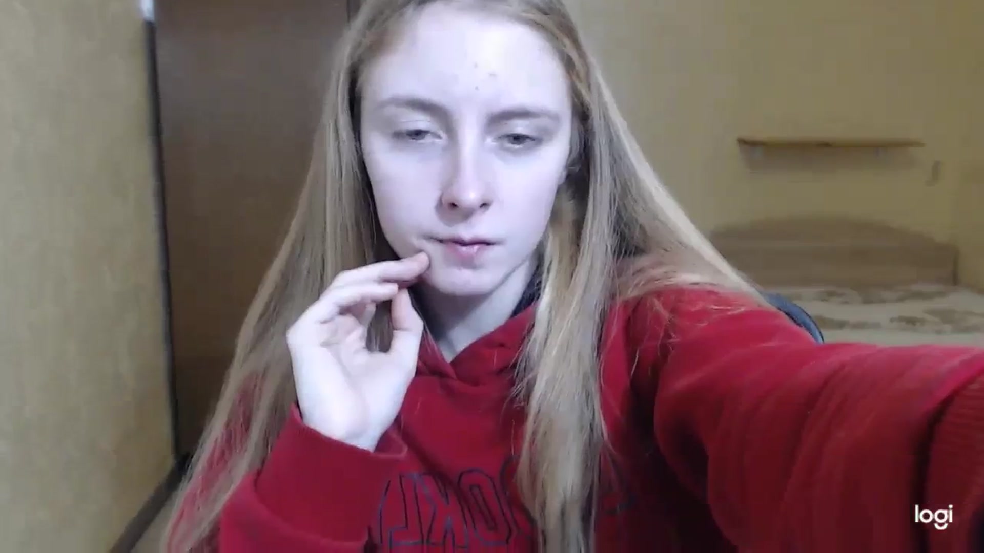 Gallery image thumbnail from LilCutie's myfreecams stream on, 12/17/2023, 15:24 image 7 of 20
