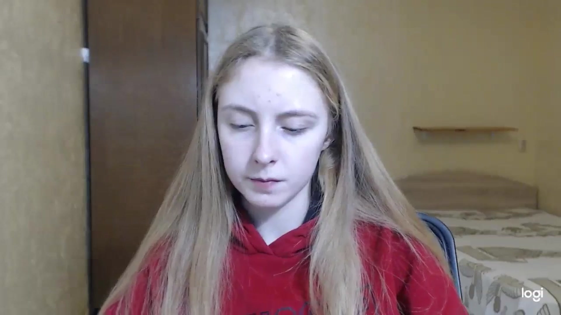 Gallery image thumbnail from LilCutie's myfreecams stream on, 12/17/2023, 15:24 image 6 of 20