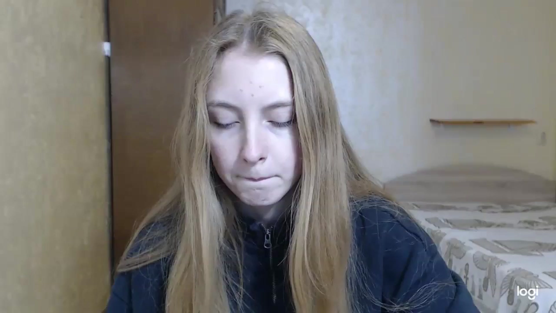 Gallery image thumbnail from LilCutie's myfreecams stream on, 12/18/2023, 09:22 image 18 of 20