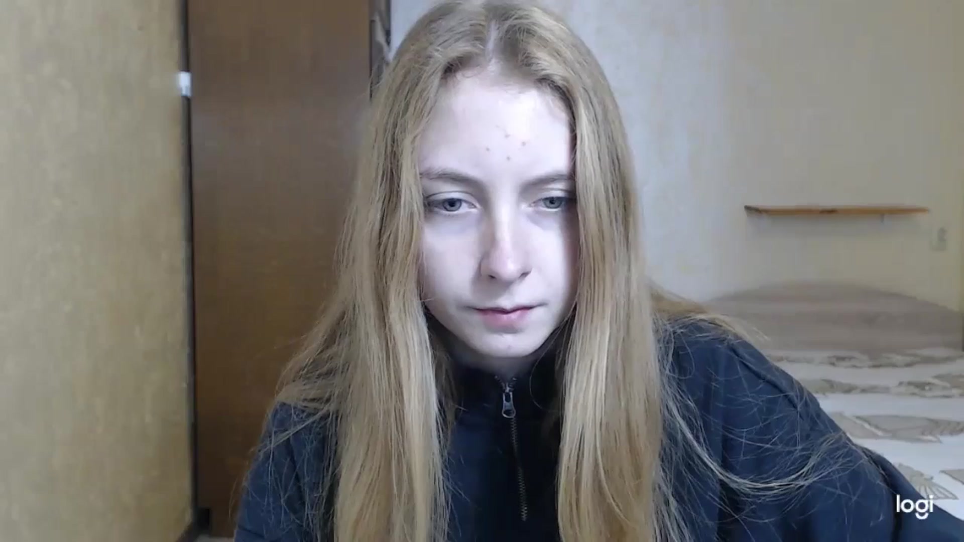 Gallery image thumbnail from LilCutie's myfreecams stream on, 12/18/2023, 09:22 image 3 of 20