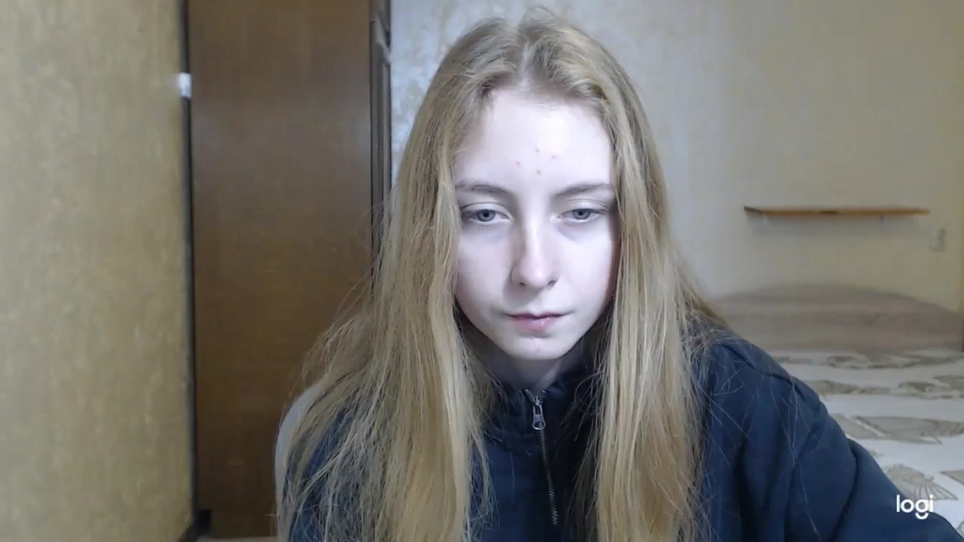 Gallery image thumbnail from LilCutie's myfreecams stream on, 12/18/2023, 10:05 image 7 of 20