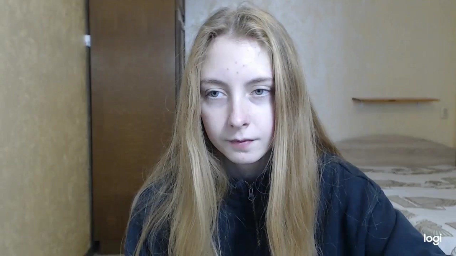 Gallery image thumbnail from LilCutie's myfreecams stream on, 12/18/2023, 10:05 image 16 of 20