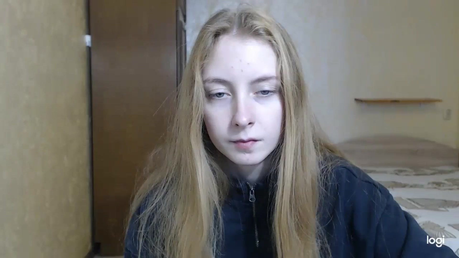 Gallery image thumbnail from LilCutie's myfreecams stream on, 12/18/2023, 10:05 image 5 of 20