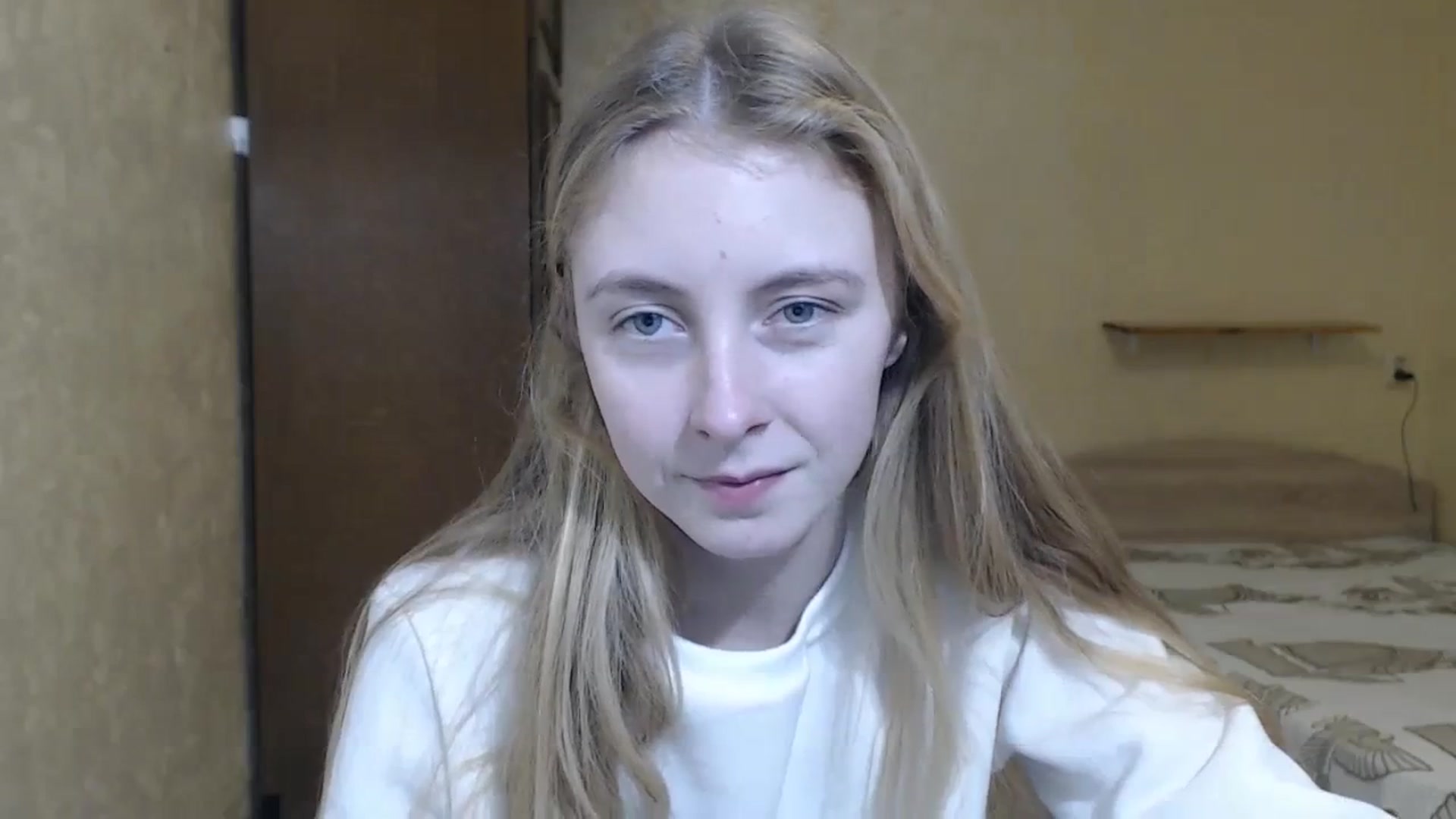 Gallery image thumbnail from LilCutie's myfreecams stream on, 12/22/2023, 15:38 image 16 of 20