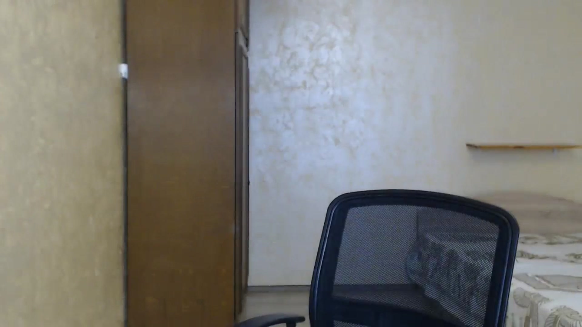 Gallery image thumbnail from LilCutie's myfreecams stream on, 12/27/2023, 11:52 image 18 of 20
