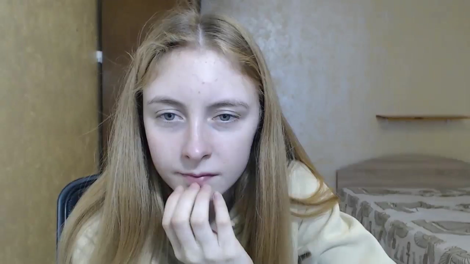 Gallery image thumbnail from LilCutie's myfreecams stream on, 12/27/2023, 11:52 image 15 of 20