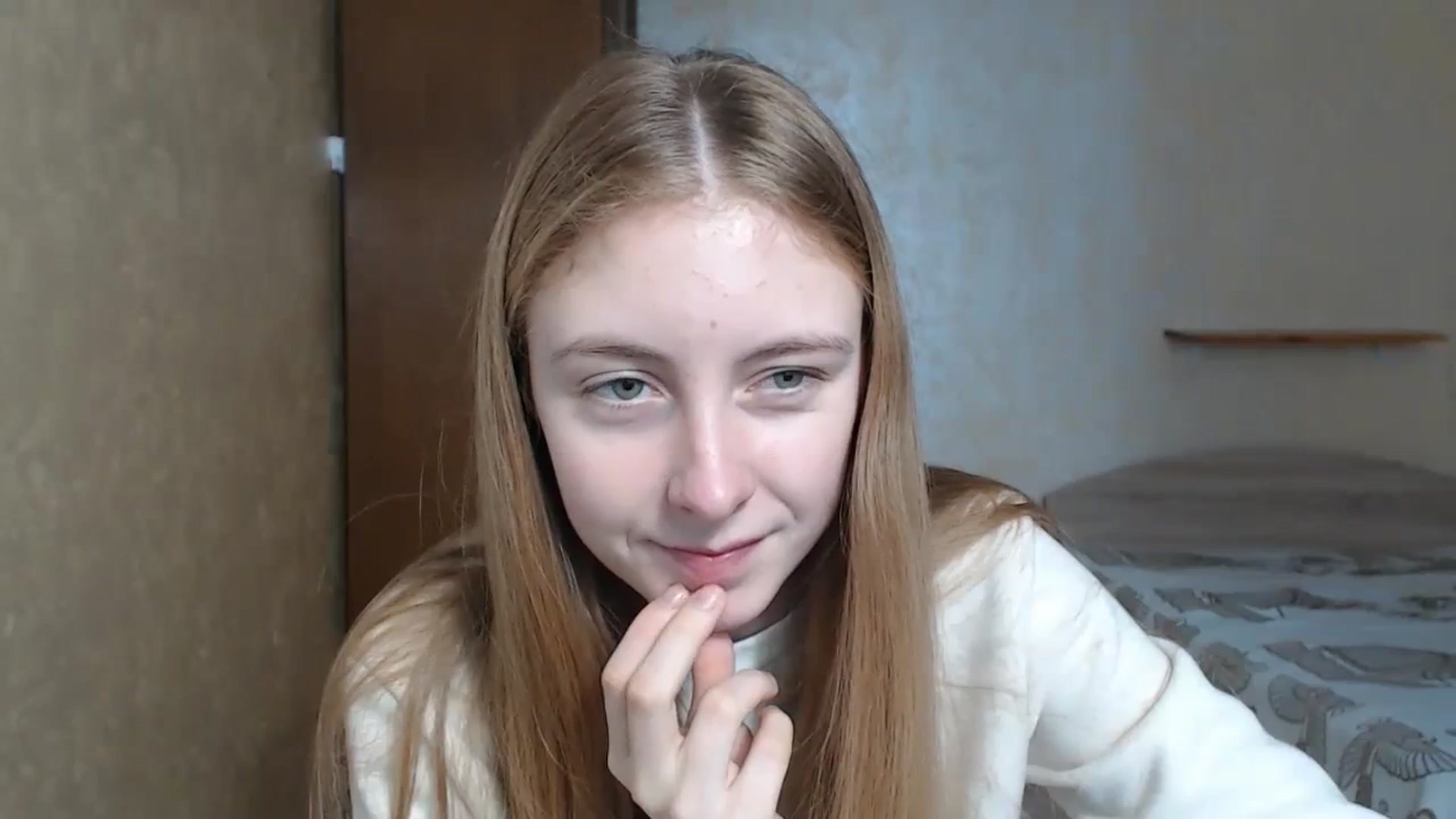 Gallery image thumbnail from LilCutie's myfreecams stream on, 12/28/2023, 10:45 image 12 of 20