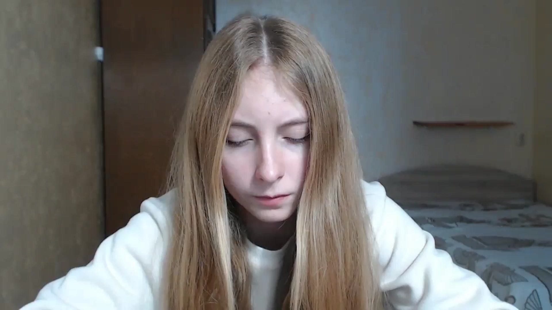 Gallery image thumbnail from LilCutie's myfreecams stream on, 12/29/2023, 12:04 image 19 of 20