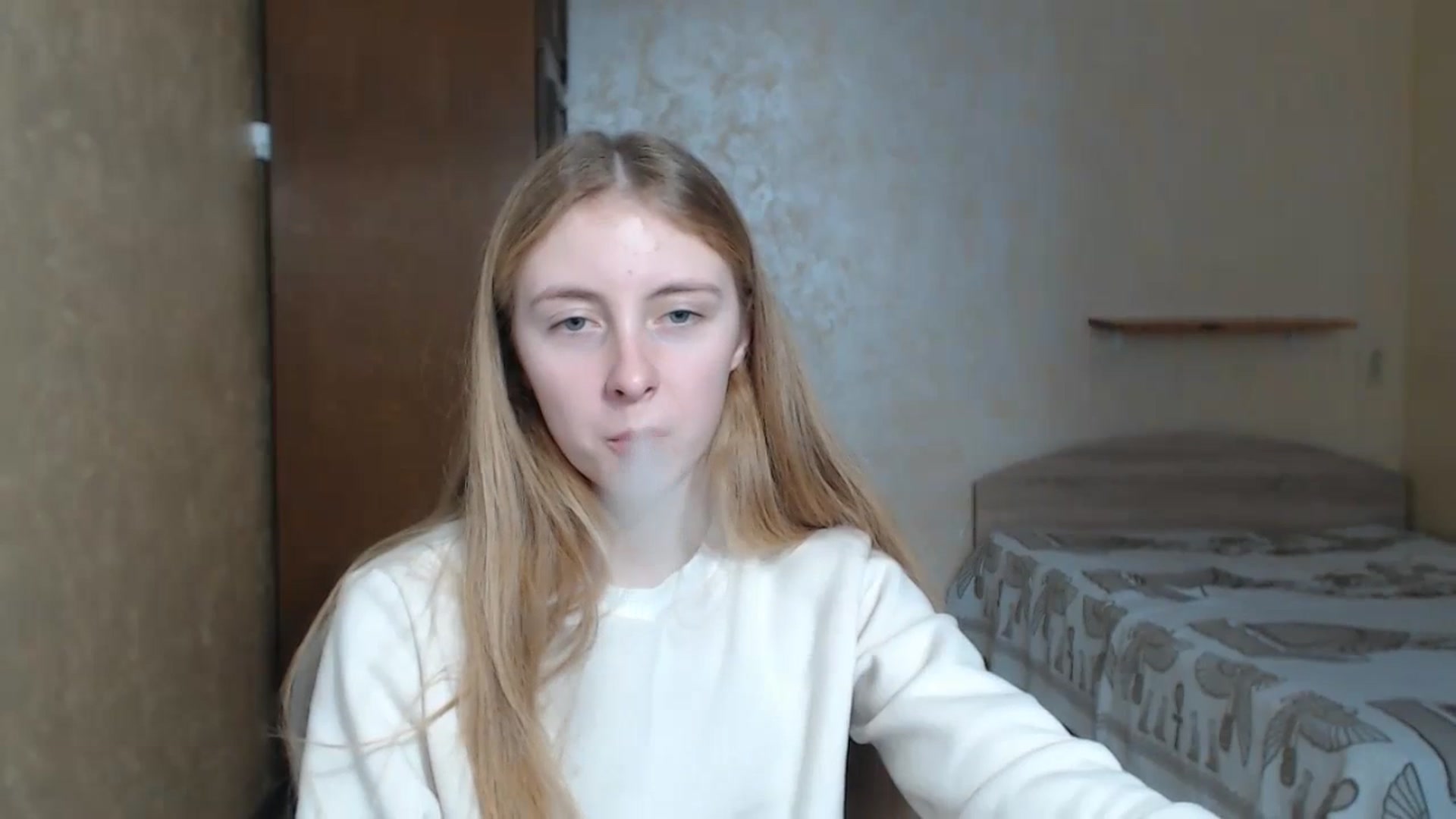 Gallery image thumbnail from LilCutie's myfreecams stream on, 12/29/2023, 12:04 image 6 of 20