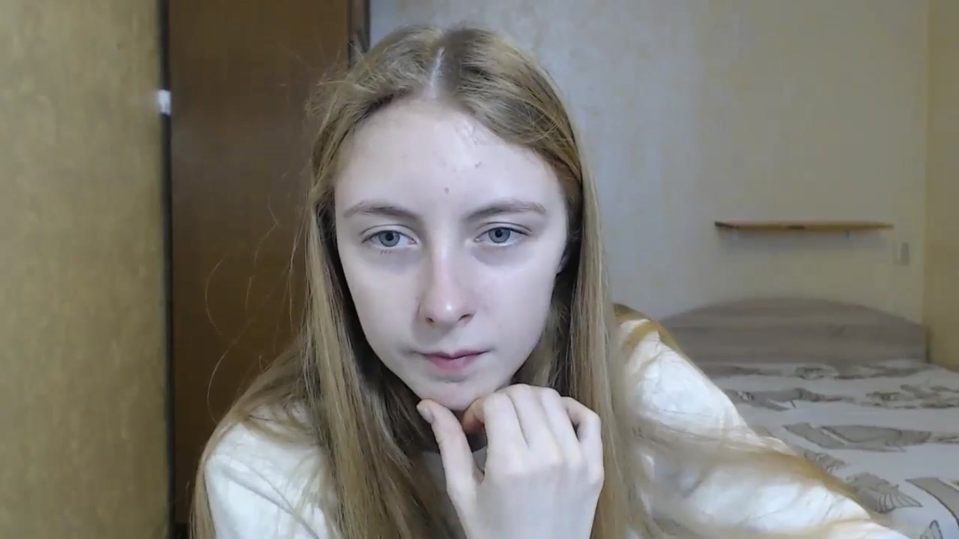 Gallery image thumbnail from LilCutie's myfreecams stream on, 12/31/2023, 10:32 image 10 of 20