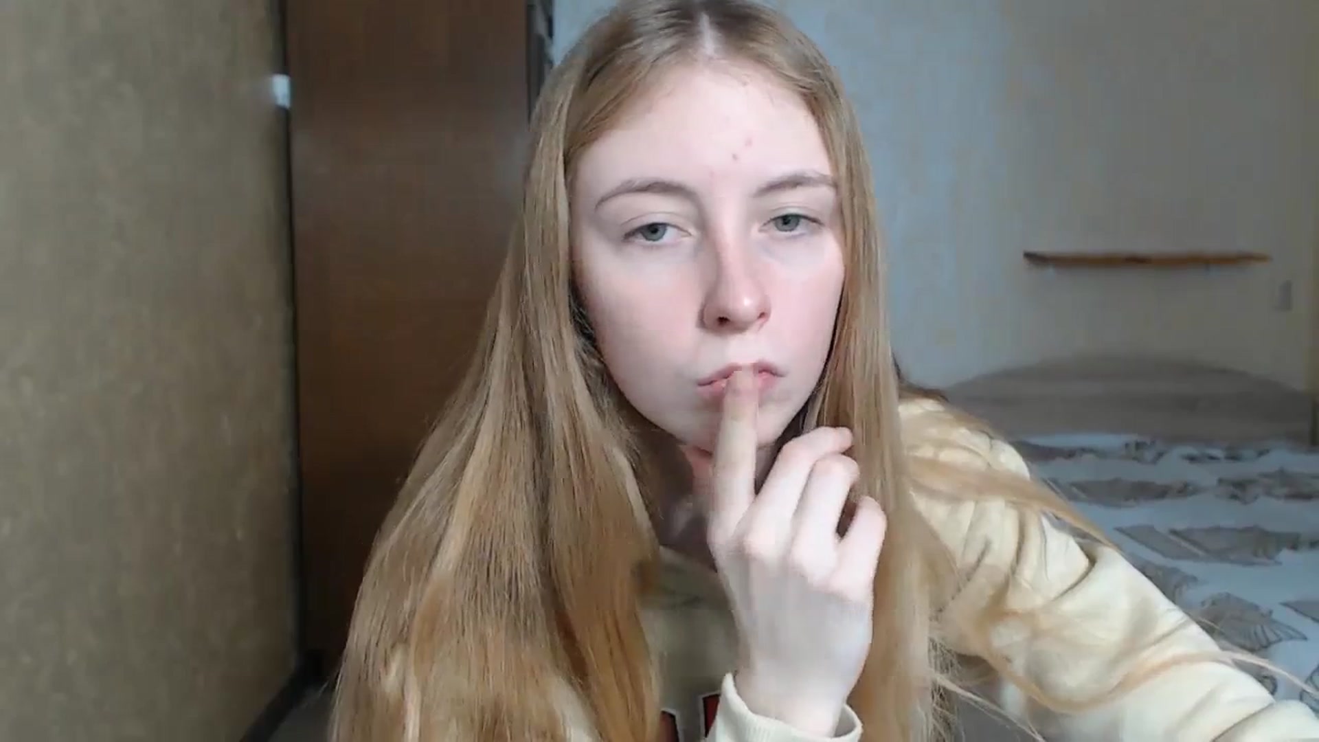 Gallery image thumbnail from LilCutie's myfreecams stream on, 01/11/2024, 11:38 image 15 of 20