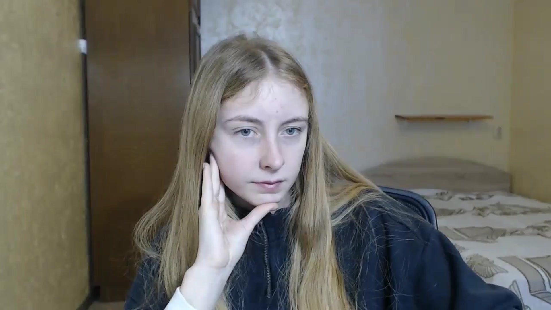 Gallery image thumbnail from LilCutie's myfreecams stream on, 01/12/2024, 13:24 image 10 of 20