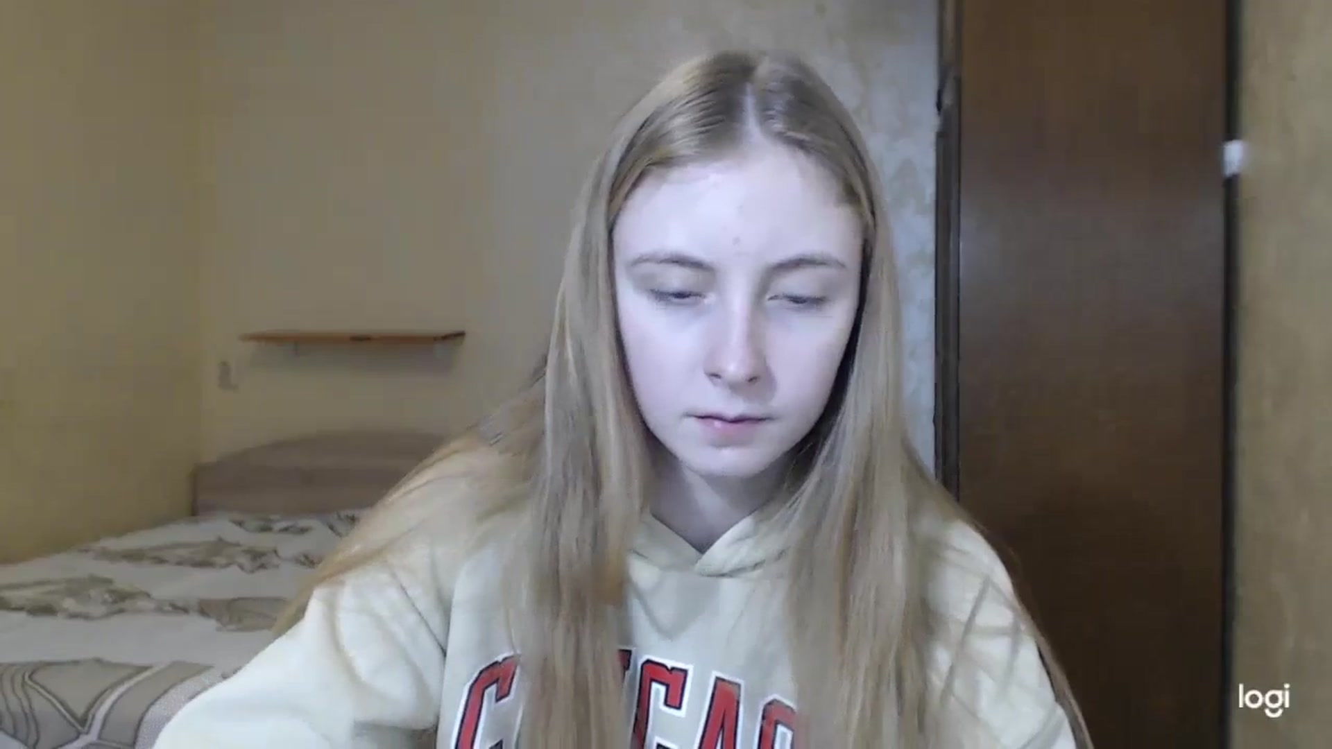 Gallery image thumbnail from LilCutie's myfreecams stream on, 01/16/2024, 14:20 image 9 of 20