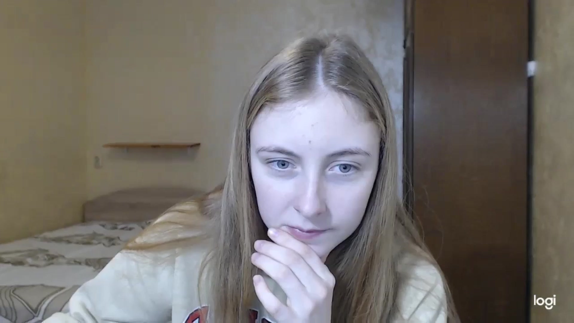 Gallery image thumbnail from LilCutie's myfreecams stream on, 01/16/2024, 14:20 image 8 of 20