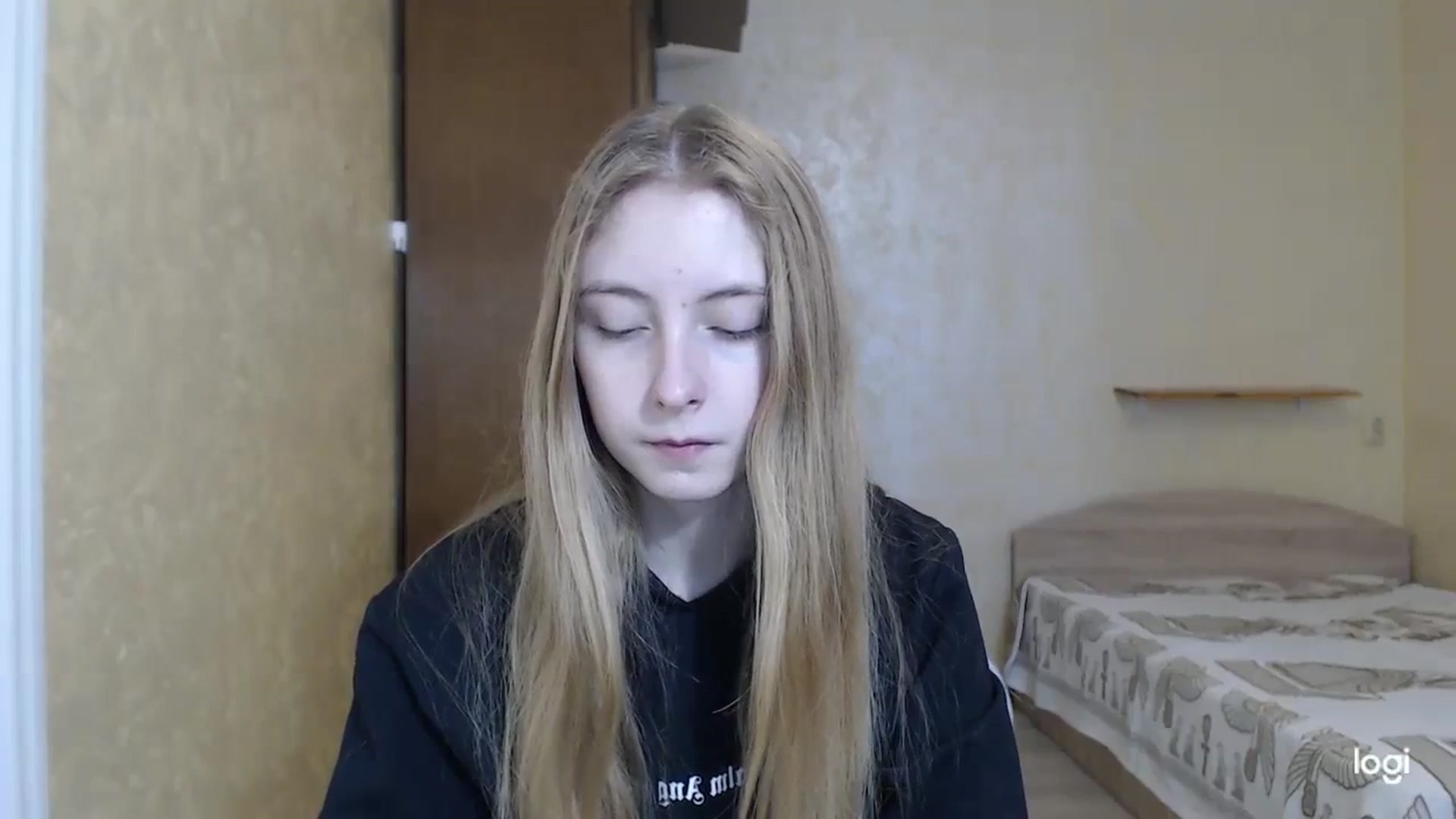 Gallery image thumbnail from LilCutie's myfreecams stream on, 01/23/2024, 10:55 image 8 of 20