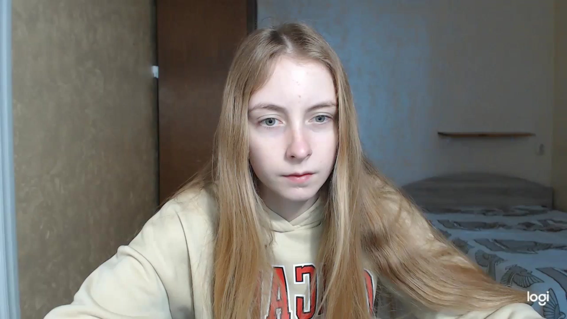 Gallery image thumbnail from LilCutie's myfreecams stream on, 01/31/2024, 14:12 image 1 of 20