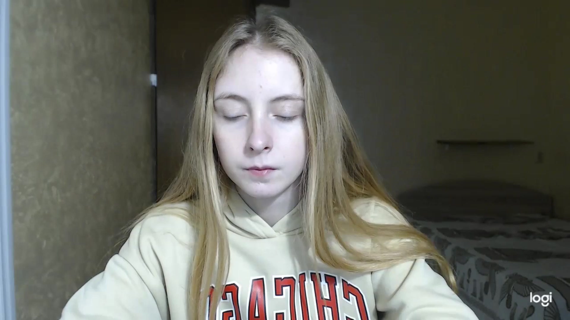 Gallery image thumbnail from LilCutie's myfreecams stream on, 01/31/2024, 15:20 image 5 of 20