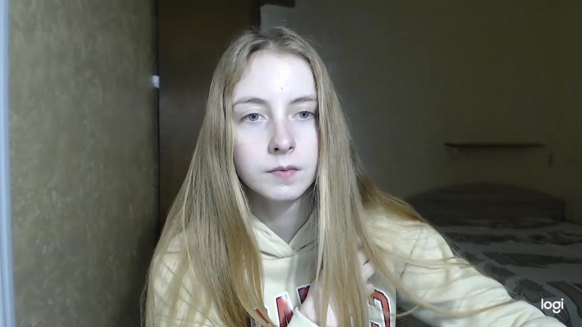 Gallery image thumbnail from LilCutie's myfreecams stream on, 01/31/2024, 15:20 image 17 of 20