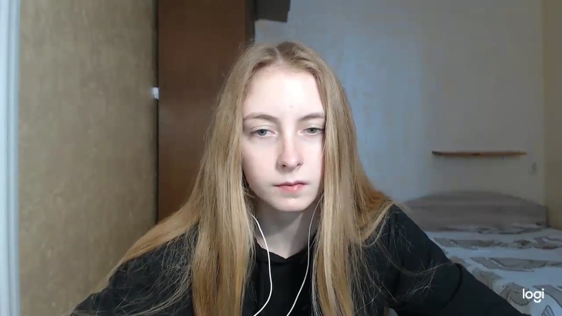 Gallery image thumbnail from LilCutie's myfreecams stream on, 02/02/2024, 11:32 image 10 of 20
