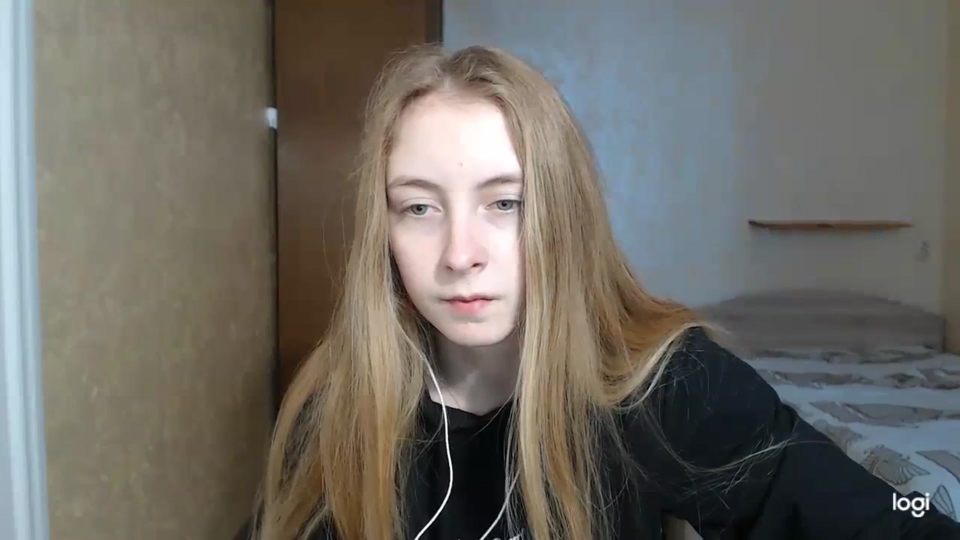 Gallery image thumbnail from LilCutie's myfreecams stream on, 02/02/2024, 11:32 image 12 of 20
