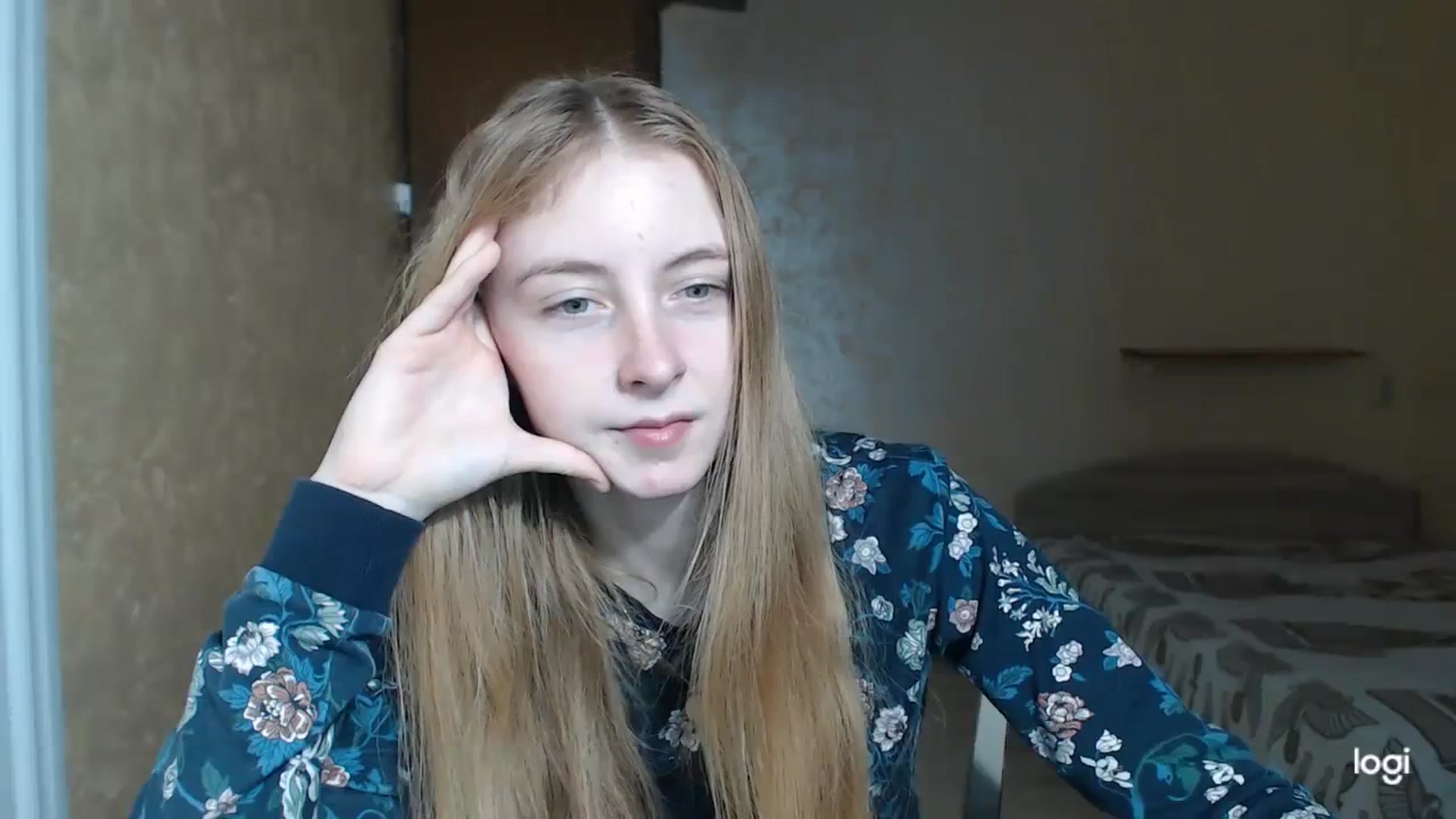 Gallery image thumbnail from LilCutie's myfreecams stream on, 02/05/2024, 14:52 image 4 of 20