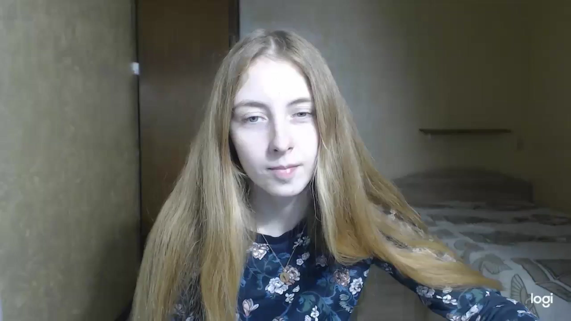 Gallery image thumbnail from LilCutie's myfreecams stream on, 02/18/2024, 16:04 image 15 of 20