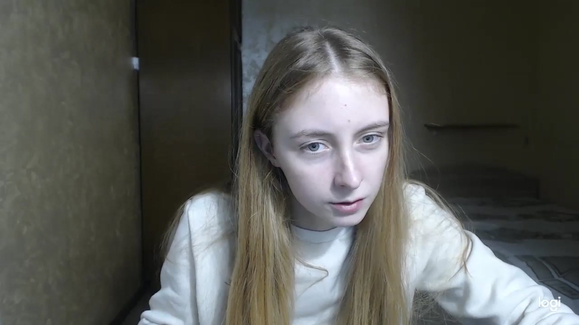 Gallery image thumbnail from LilCutie's myfreecams stream on, 02/19/2024, 16:42 image 17 of 20