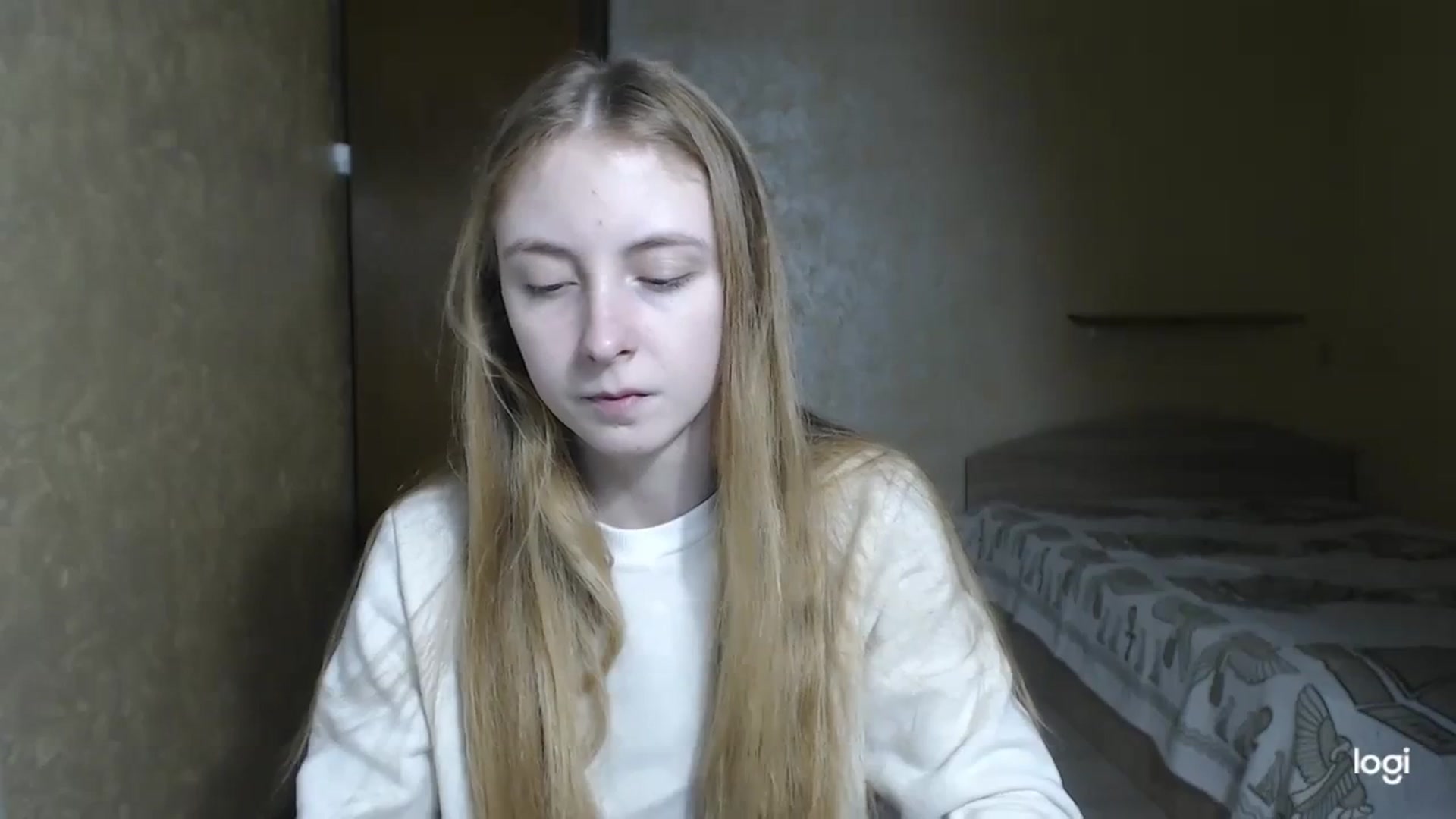 Gallery image thumbnail from LilCutie's myfreecams stream on, 02/19/2024, 16:42 image 14 of 20
