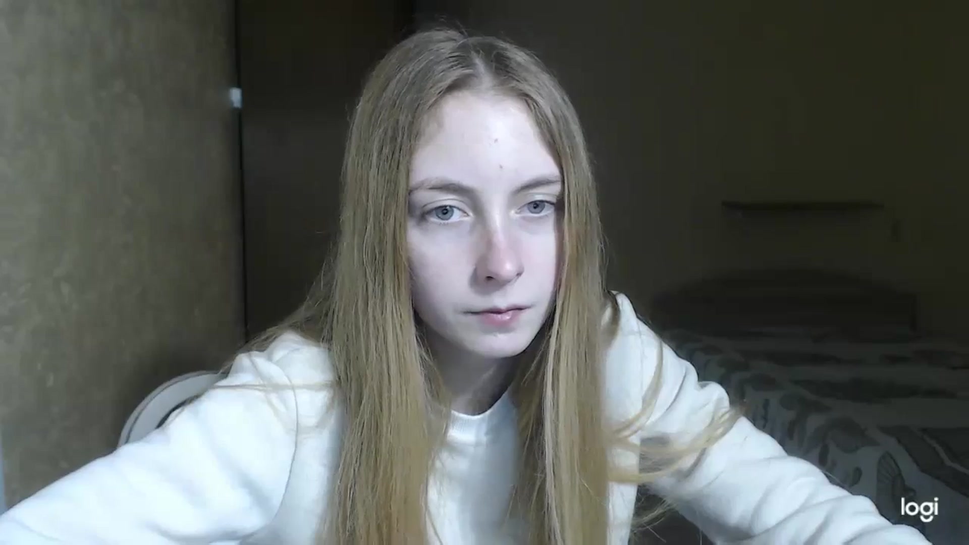 Gallery image thumbnail from LilCutie's myfreecams stream on, 02/20/2024, 17:16 image 15 of 20