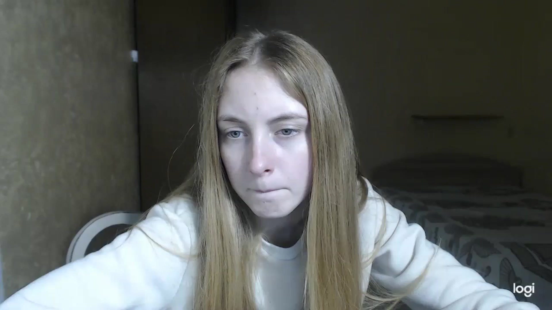 Gallery image thumbnail from LilCutie's myfreecams stream on, 02/20/2024, 17:16 image 19 of 20