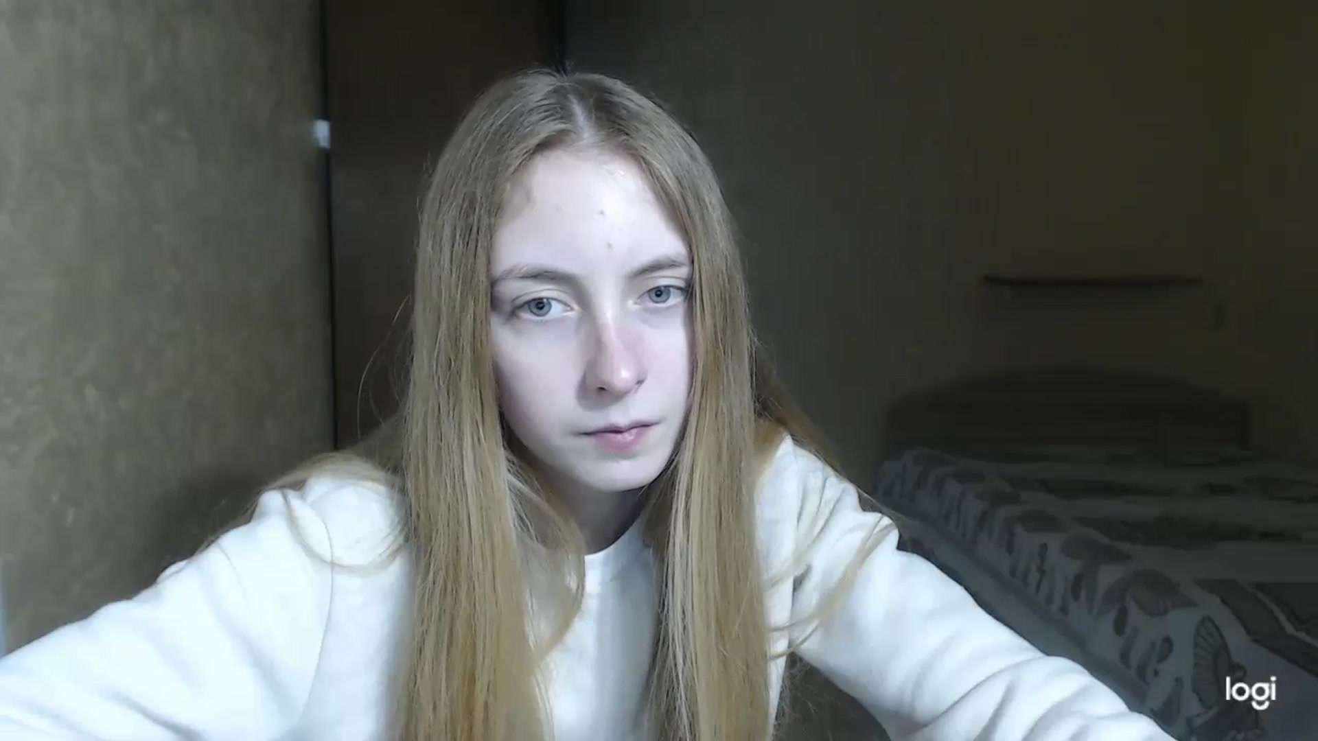 Gallery image thumbnail from LilCutie's myfreecams stream on, 02/20/2024, 17:16 image 4 of 20