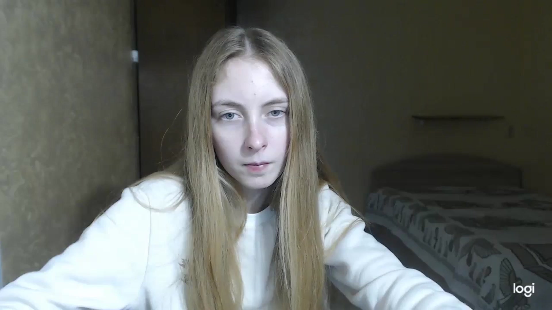 Gallery image thumbnail from LilCutie's myfreecams stream on, 02/20/2024, 17:16 image 3 of 20