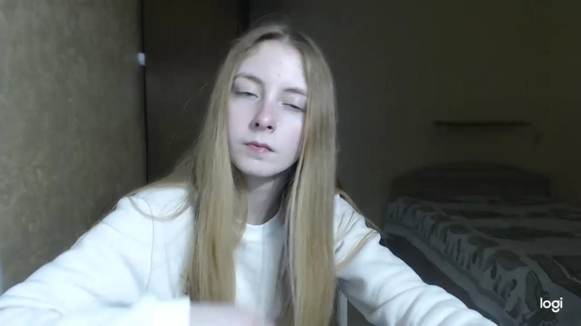 Gallery image thumbnail from LilCutie's myfreecams stream on, 02/20/2024, 17:16 image 1 of 20