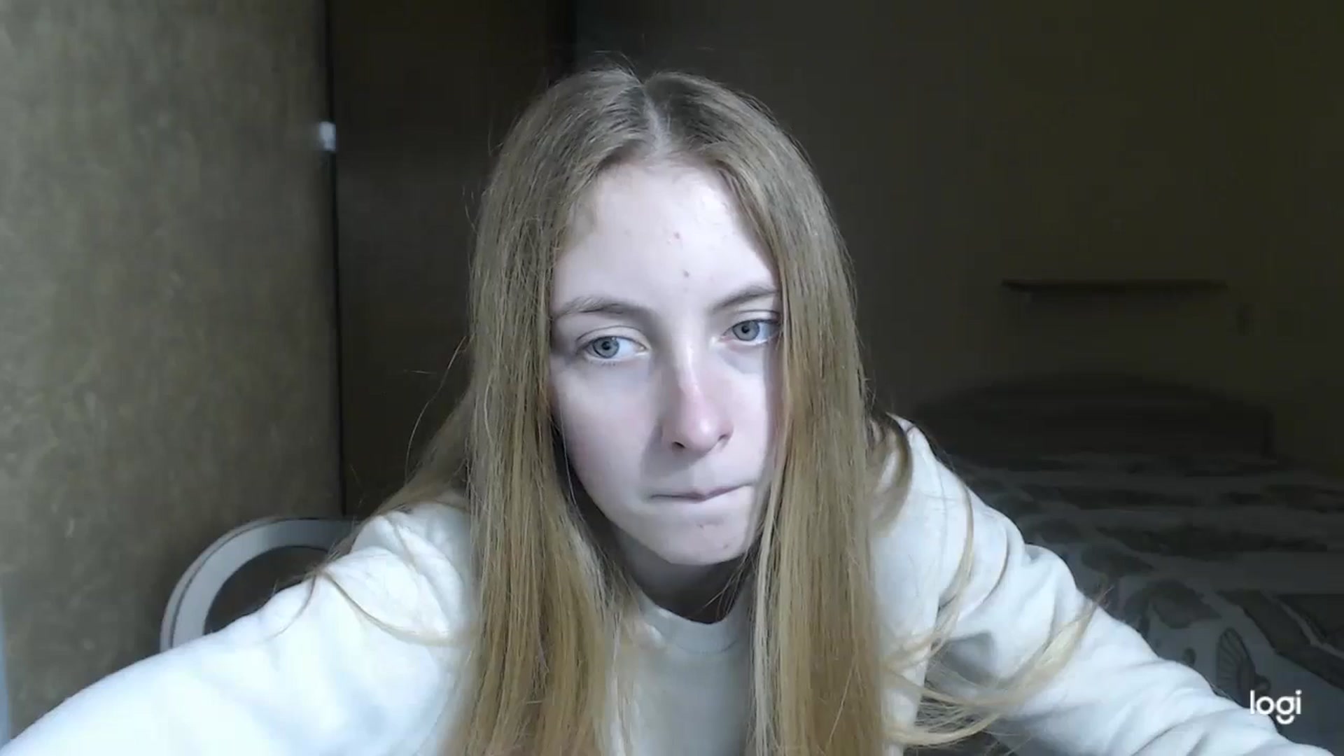 Gallery image thumbnail from LilCutie's myfreecams stream on, 02/20/2024, 17:16 image 17 of 20