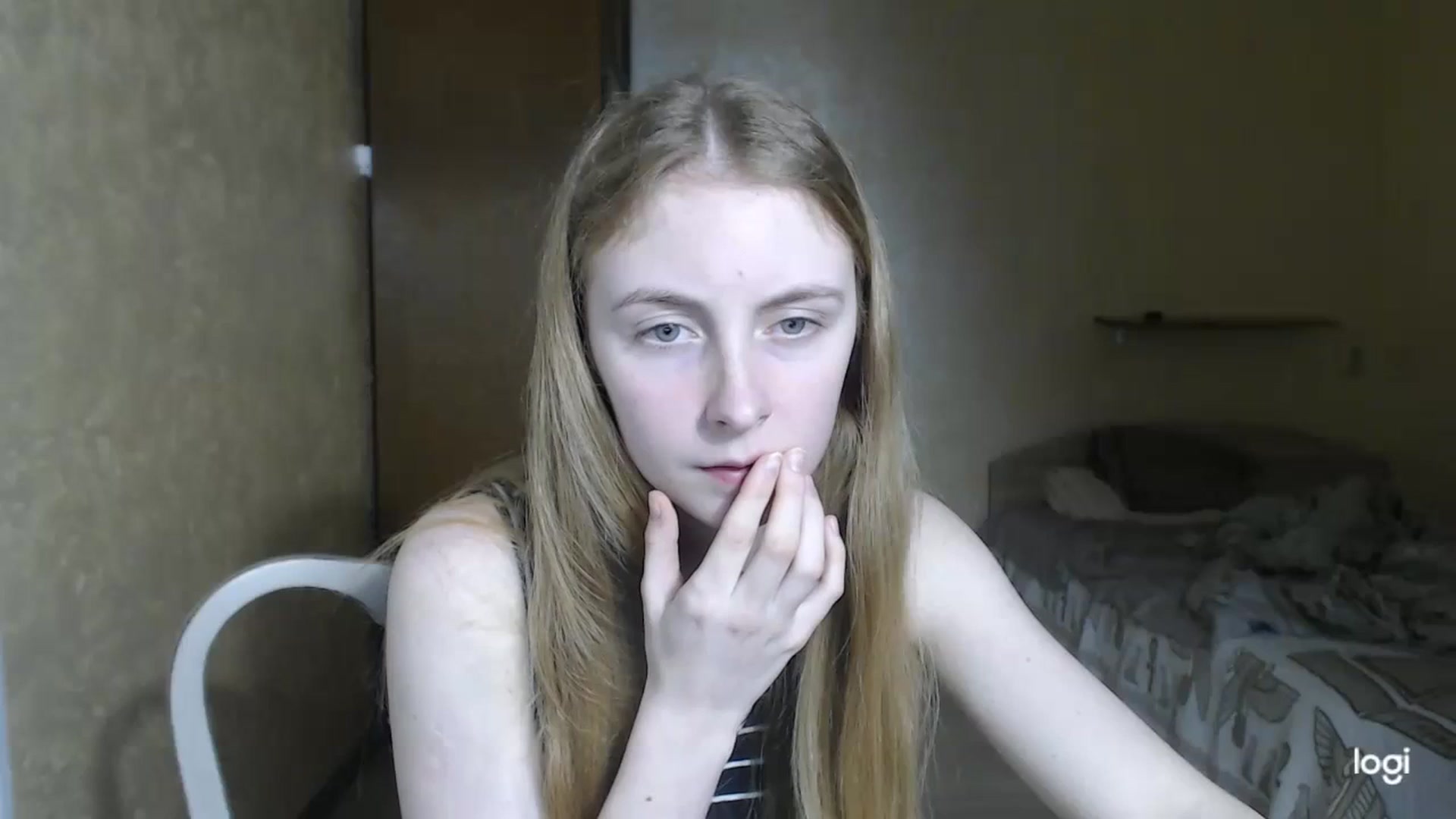 Gallery image thumbnail from LilCutie's myfreecams stream on, 03/03/2024, 21:12 image 13 of 20