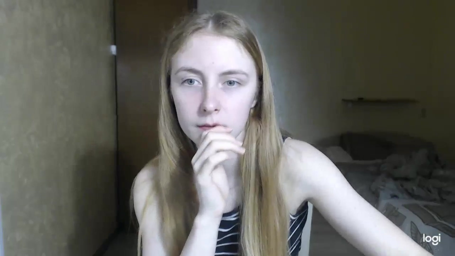 Gallery image thumbnail from LilCutie's myfreecams stream on, 03/03/2024, 21:12 image 3 of 20
