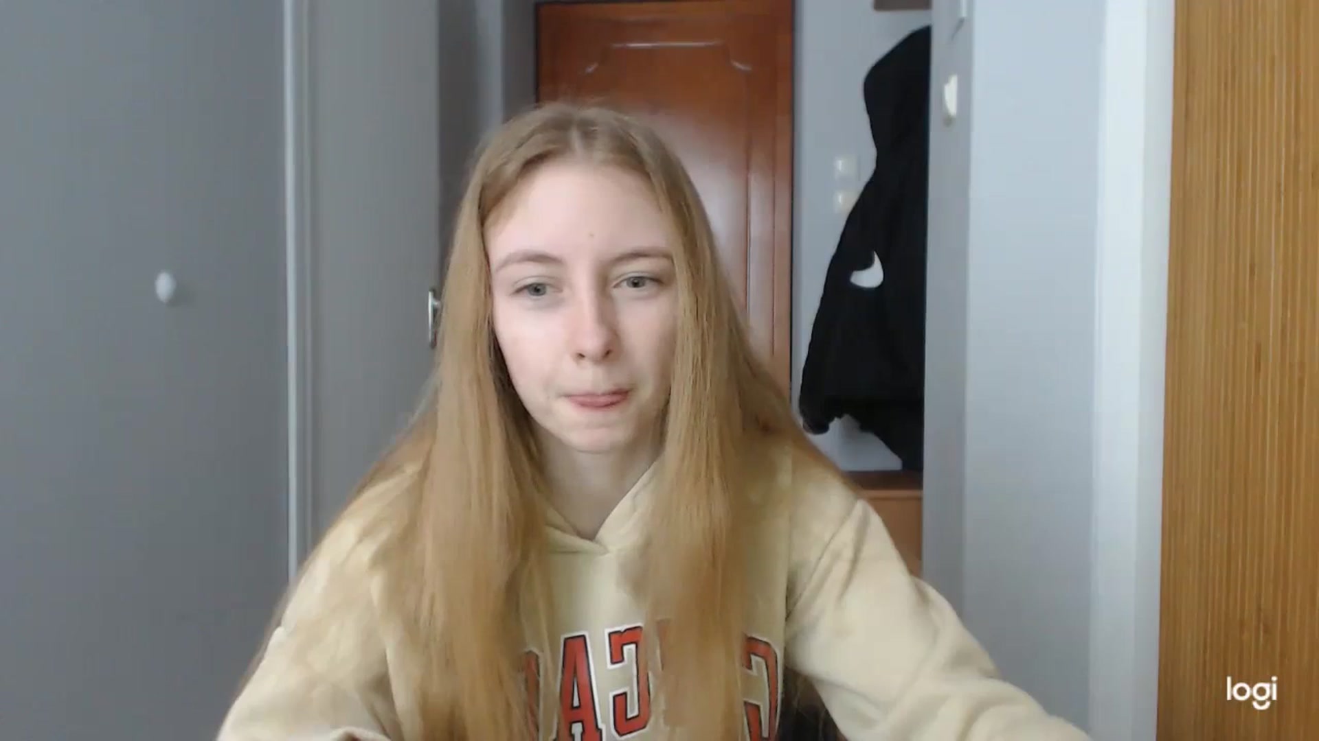 Gallery image thumbnail from LilCutie's myfreecams stream on, 03/04/2024, 11:05 image 7 of 20