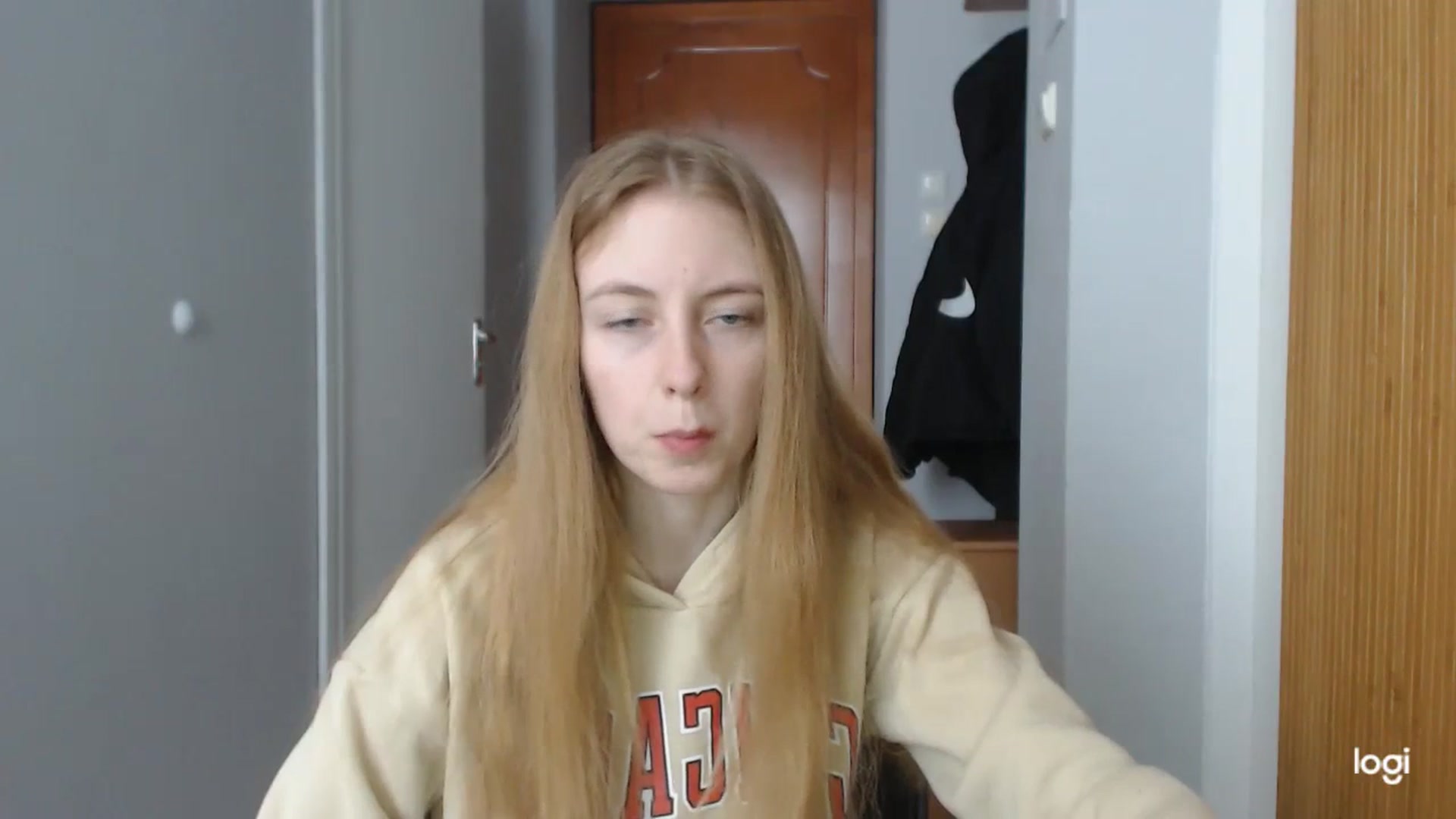 Gallery image thumbnail from LilCutie's myfreecams stream on, 03/04/2024, 11:05 image 15 of 20