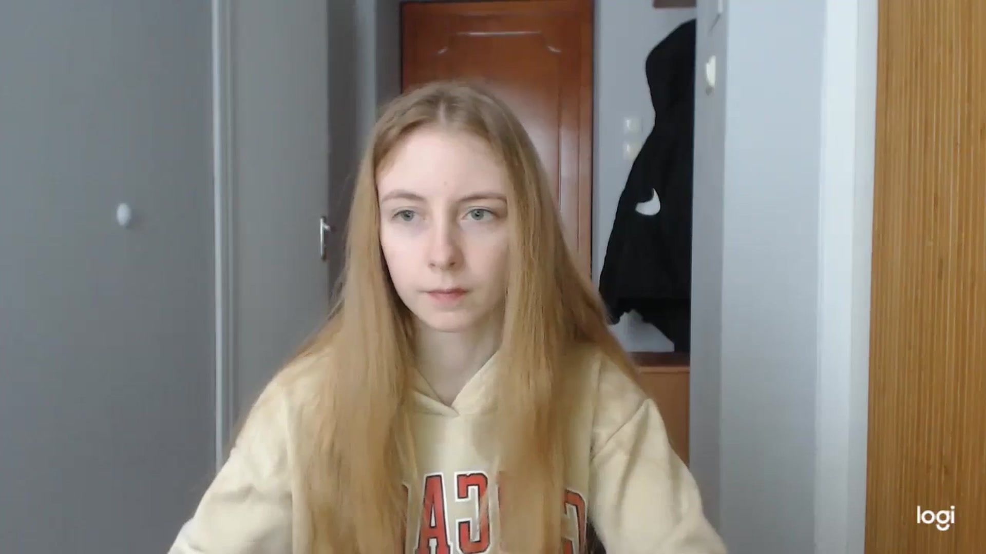 Gallery image thumbnail from LilCutie's myfreecams stream on, 03/04/2024, 11:05 image 13 of 20
