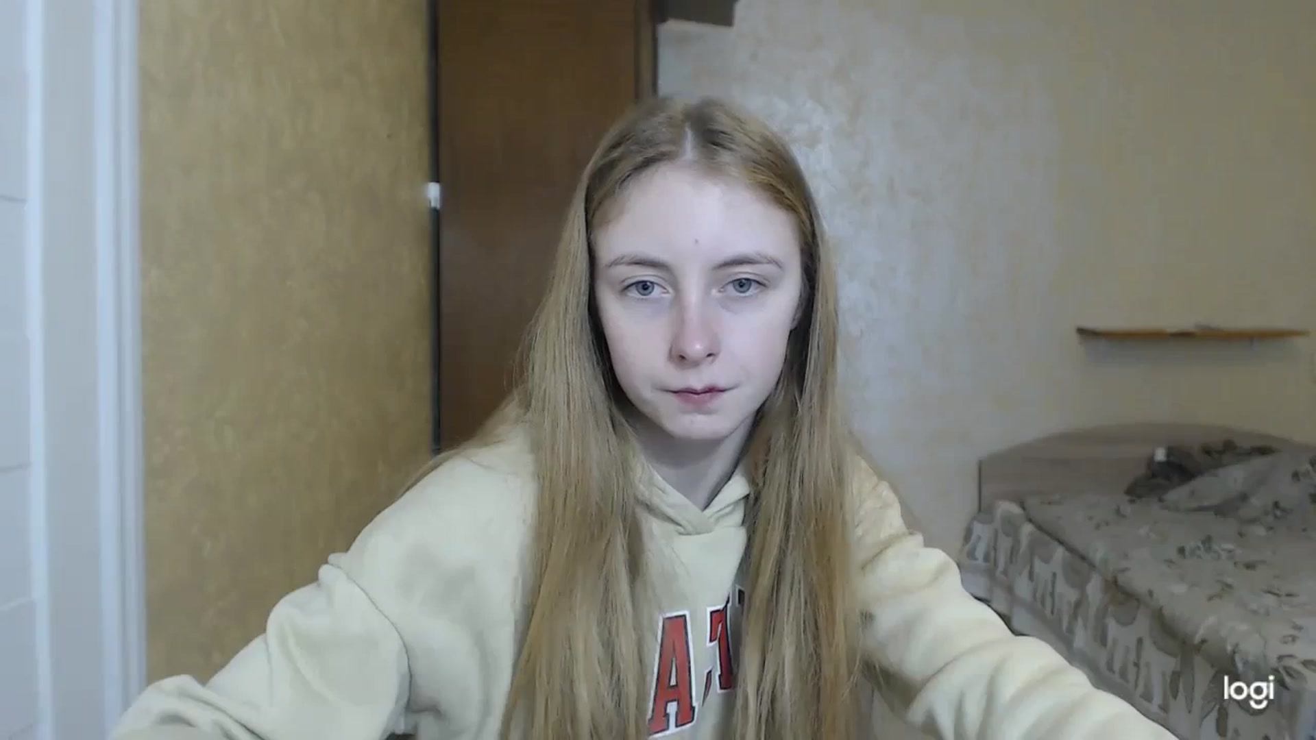 Gallery image thumbnail from LilCutie's myfreecams stream on, 03/05/2024, 12:49 image 14 of 20