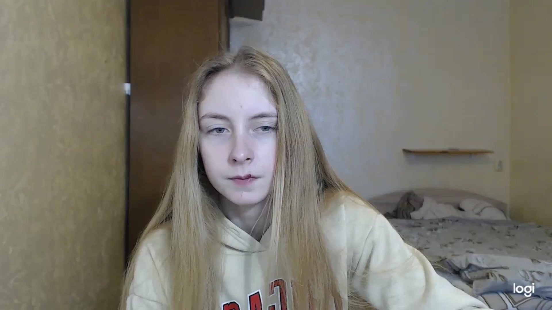 Gallery image thumbnail from LilCutie's myfreecams stream on, 03/06/2024, 13:44 image 10 of 20