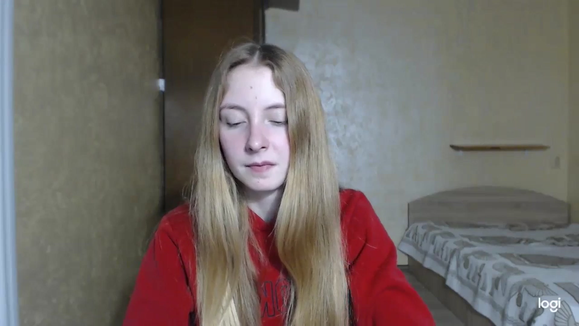 Gallery image thumbnail from LilCutie's myfreecams stream on, 03/14/2024, 16:01 image 8 of 20