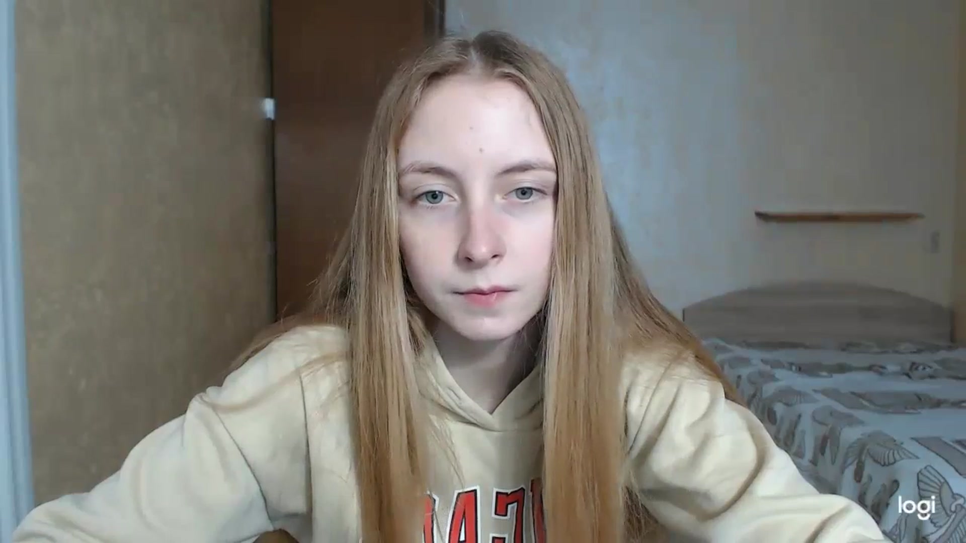 Gallery image thumbnail from LilCutie's myfreecams stream on, 03/19/2024, 14:14 image 3 of 20