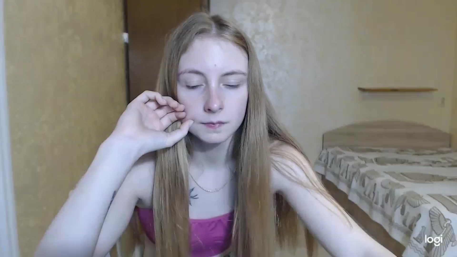 Gallery image thumbnail from LilCutie's myfreecams stream on, 03/28/2024, 18:59 image 20 of 20