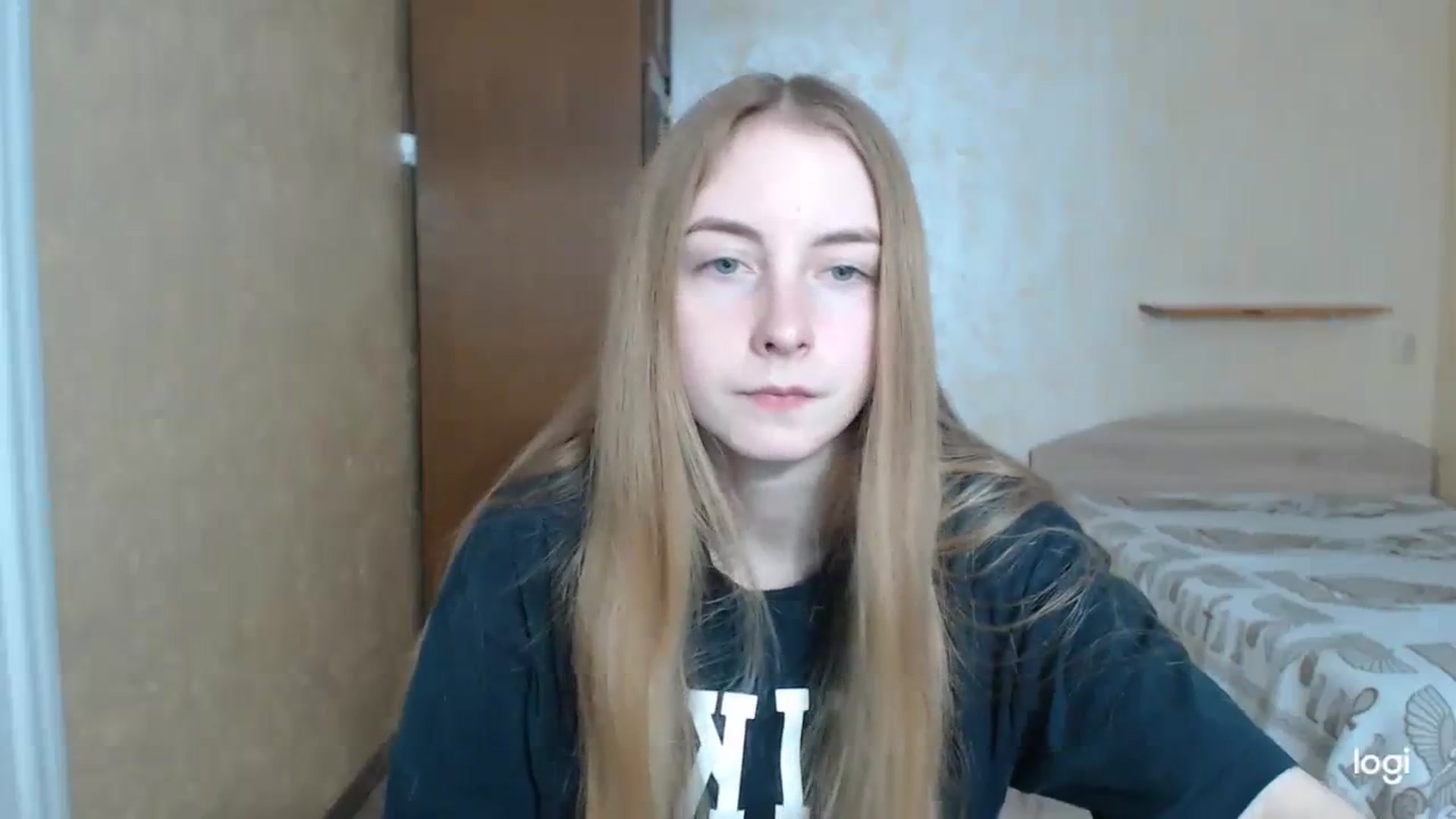 Gallery image thumbnail from LilCutie's myfreecams stream on, 04/05/2024, 12:28 image 6 of 20