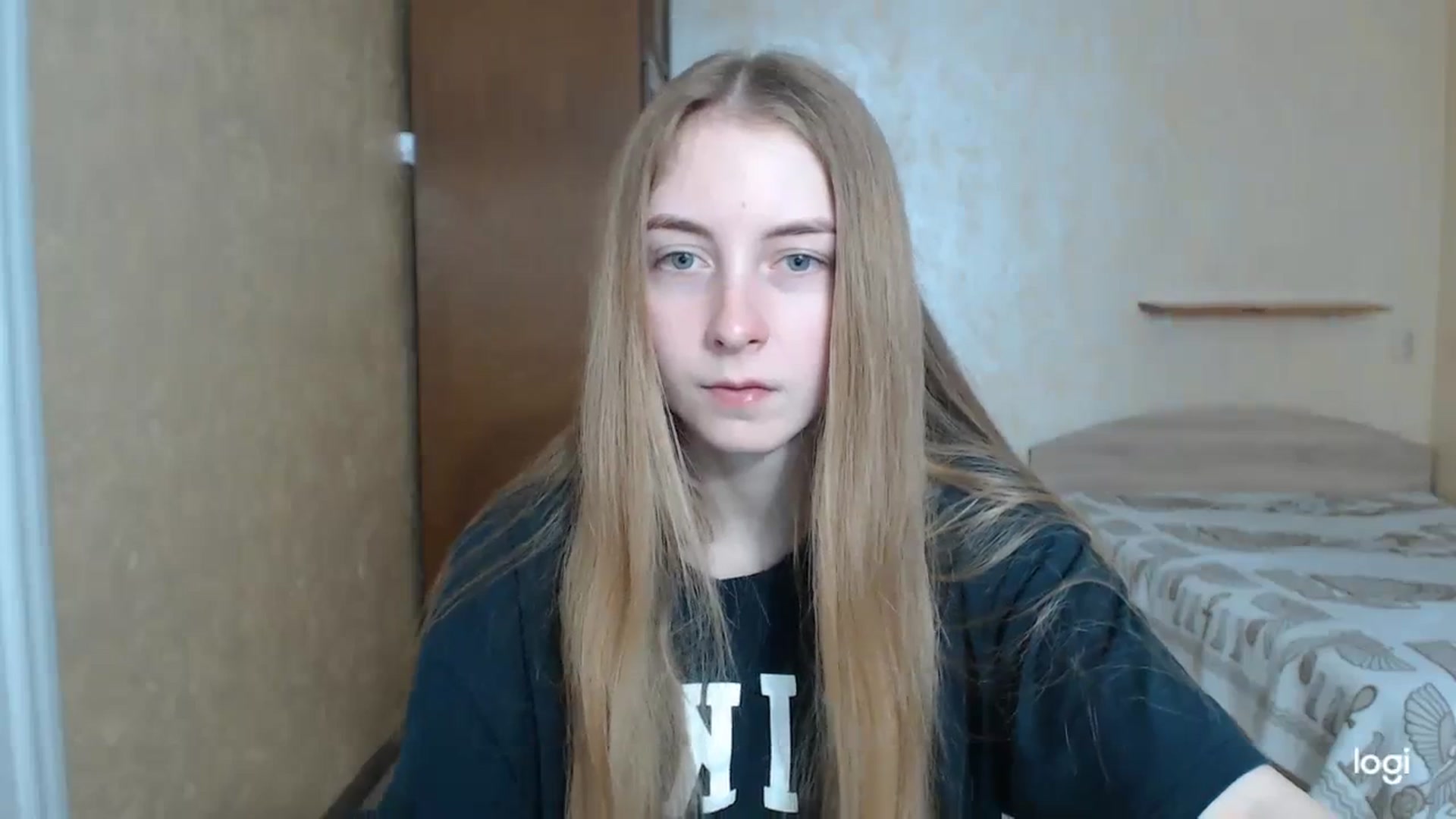 Gallery image thumbnail from LilCutie's myfreecams stream on, 04/05/2024, 12:28 image 12 of 20